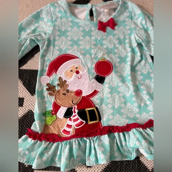 Emily rose Santa shirt size 4 - Picture 2 of 3